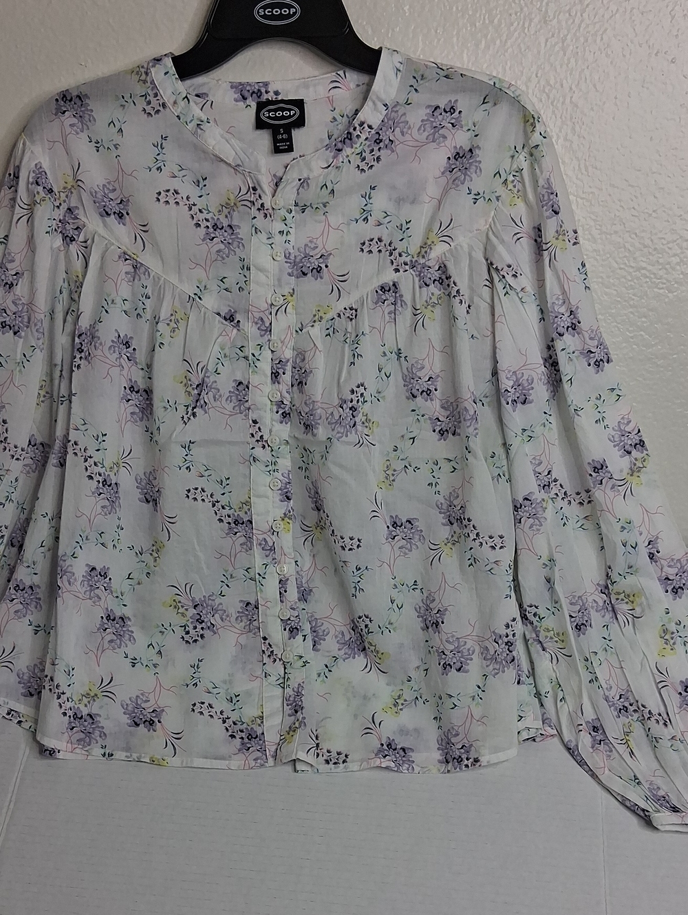 Scoop Floral Button-Front Blouse - Light Lavender